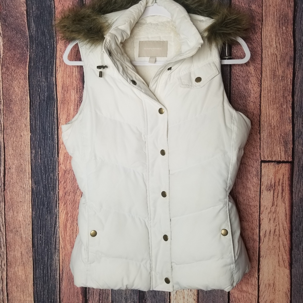 Banana Republic Puffy Vest with Faux Fur Hood